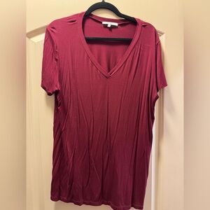 Elegant V-Neck Burgundy Short Sleeve Top